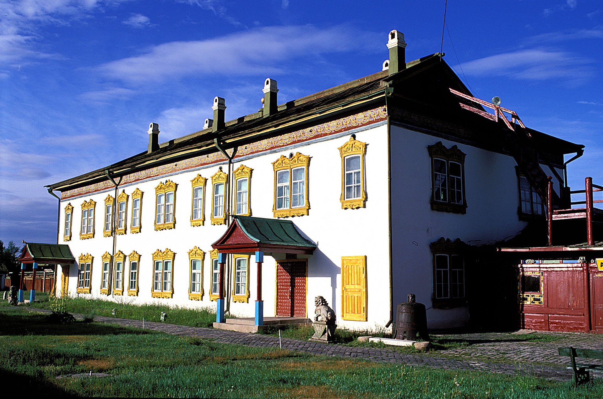 Богд хааны ордон музей