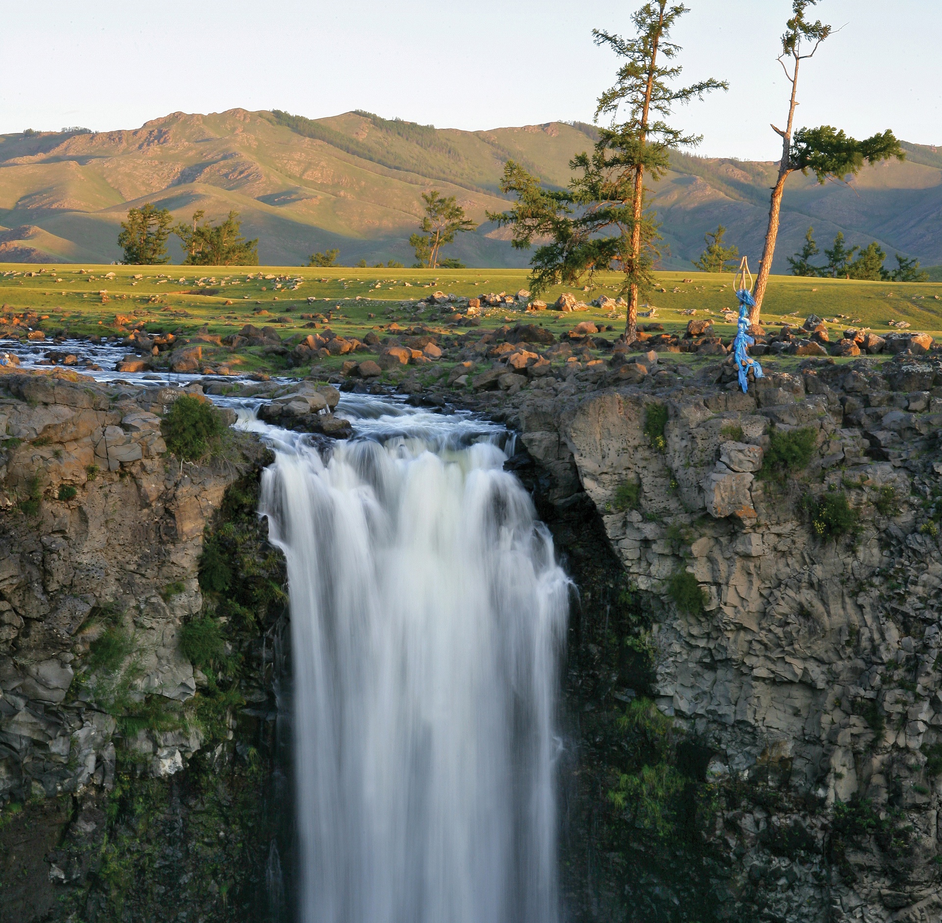 Orkhon Waterfall